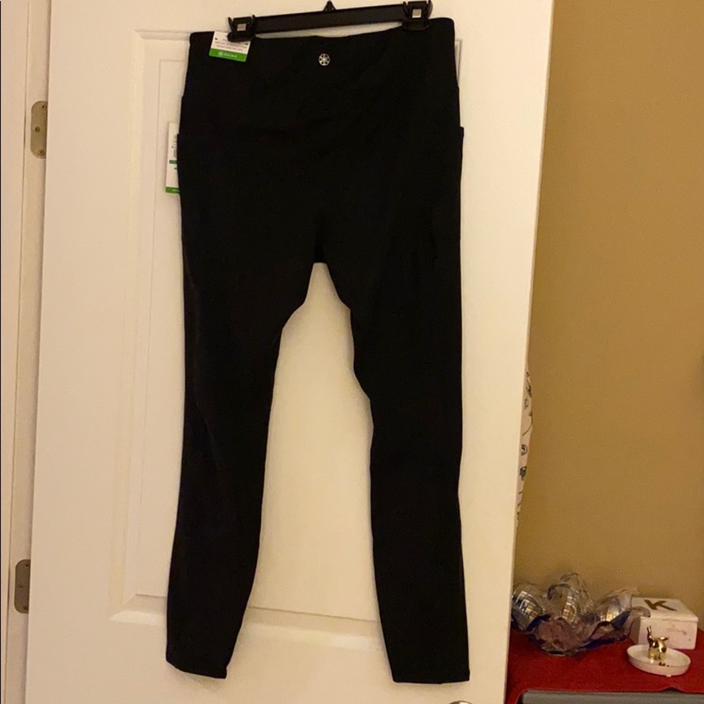 Gaiam Black Stretch Gym pants Side Pockets New